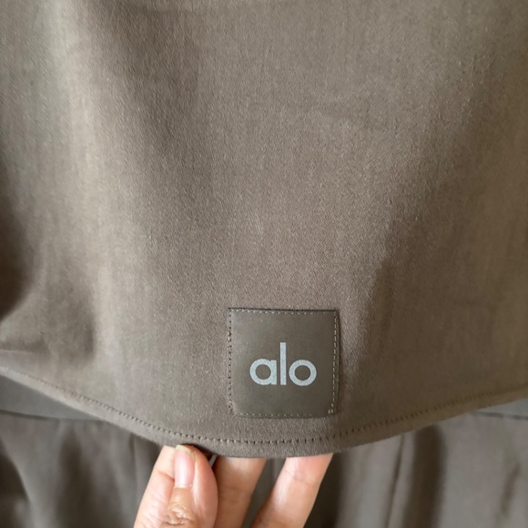 Alo Women’s FORMATION TRENCH COAT Olive Tree Size Medium - Picture 5 of 16